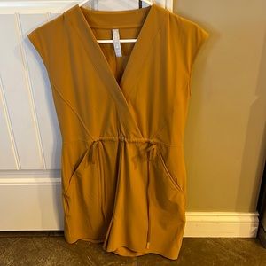 Athleta romper- perfect condition